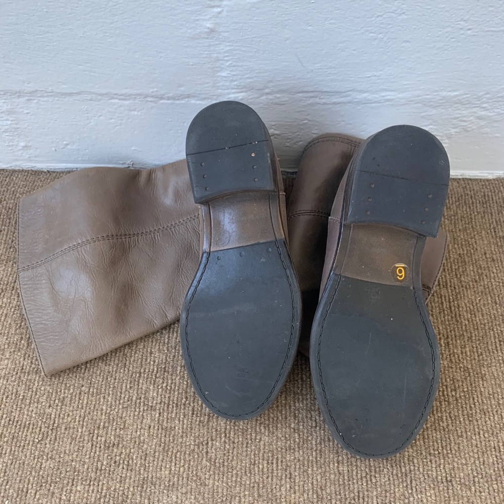 Boots - Picture 2 of 3